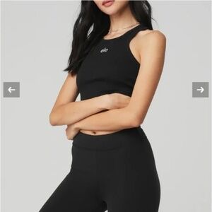 ALO Yoga Aspired Tank in Black Size S